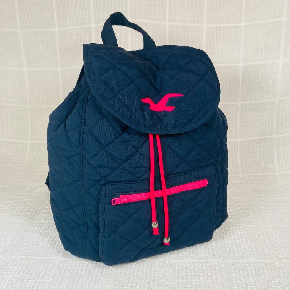 Hollister Co Abercrombie & Fitch Quilted So Cal Backpack